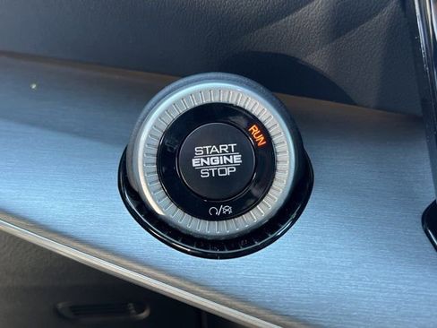 New 2026 Jeep Grand Wagoneer Limited image 28