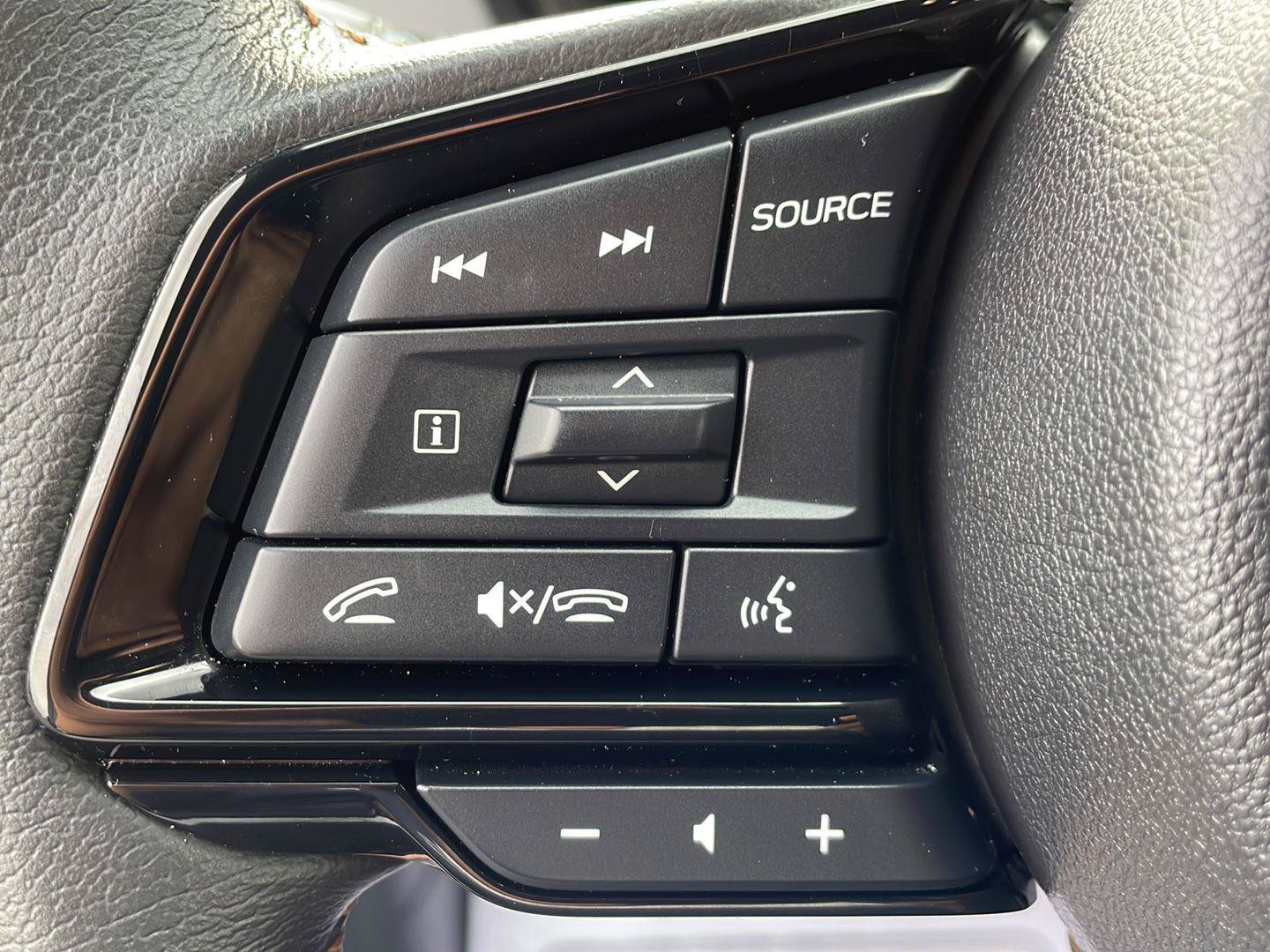 Used 2025 Subaru Forester Sport AWD/4WD image 15