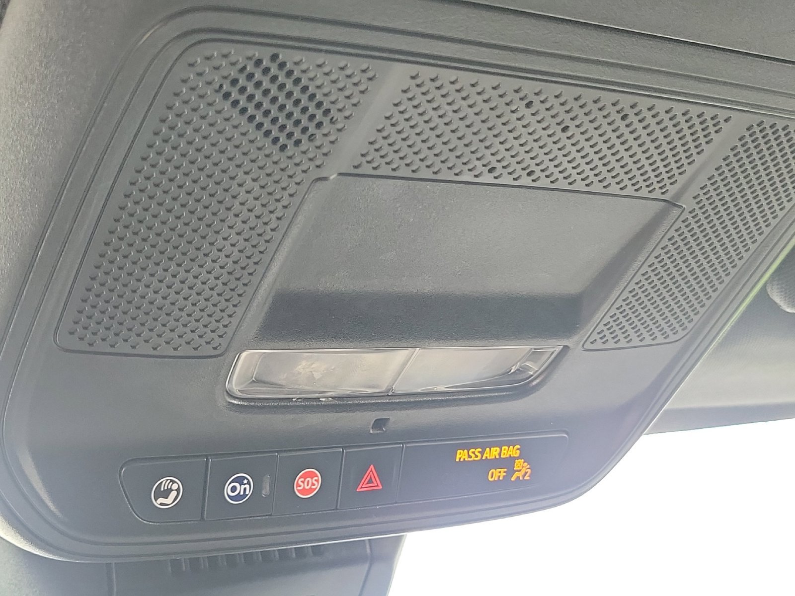 Used 2025 Chevrolet Equinox LT w/ Convenience Package II FWD image 17