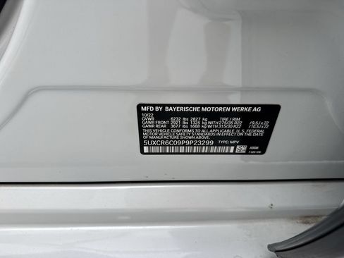 Used 2023 BMW X5 xDrive40i w/ M Sport Package AWD/4WD image 61