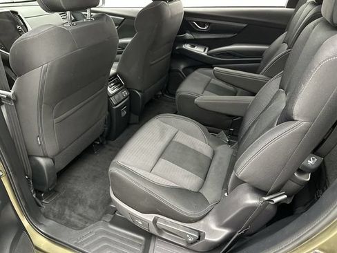 Used 2023 Subaru Ascent Premium w/ Convenience Package AWD/4WD image 21