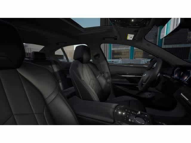 Used 2026 BMW 530i RWD image 9