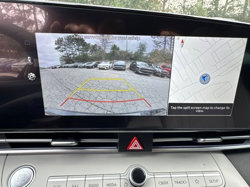 New 2026 Hyundai Elantra Limited image 21