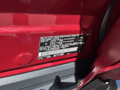 Used 2022 Toyota RAV4 XLE FWD image 9