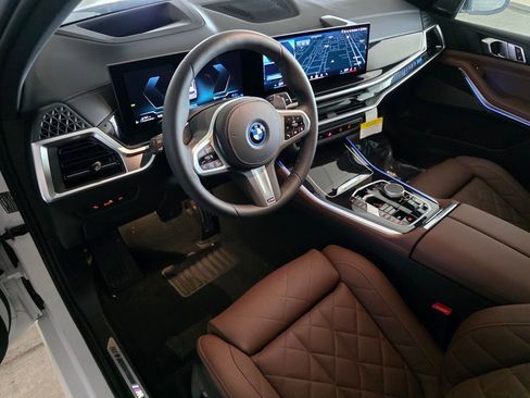New 2026 BMW X5 xDrive50e AWD/4WD image 8
