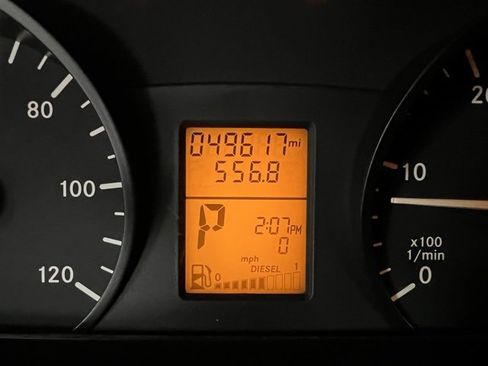 Used 2014 Mercedes-Benz Sprinter 144 Cargo image 29