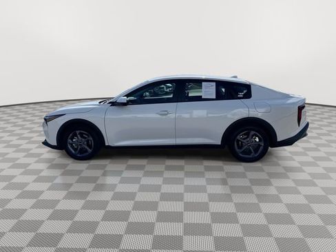 Certified 2025 Kia K4 LXS image 5
