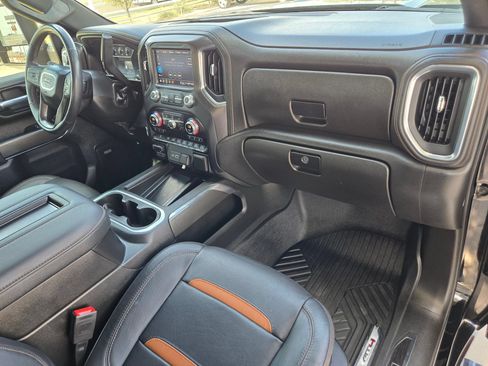 Certified 2022 GMC Sierra 2500 AT4 w/ AT4 Preferred Package AWD/4WD image 25