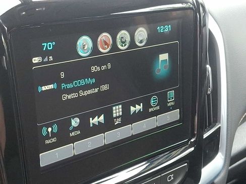 Used 2018 Chevrolet Traverse LT image 17