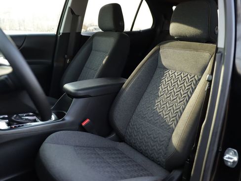 Used 2024 Chevrolet Equinox LT w/ LPO, Floor Liner Package image 20