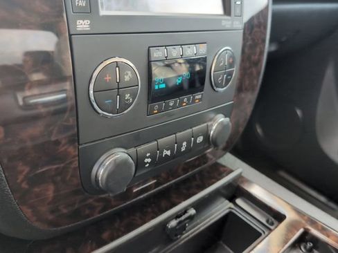 Used 2013 GMC Sierra 3500 Denali image 23