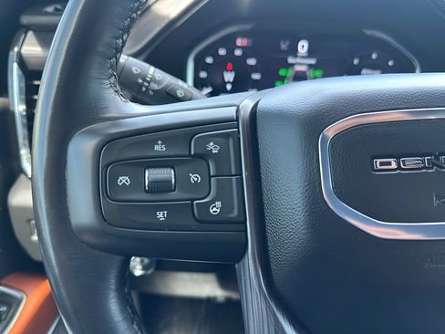 Used 2024 GMC Sierra 3500 Denali Ultimate AWD/4WD image 25