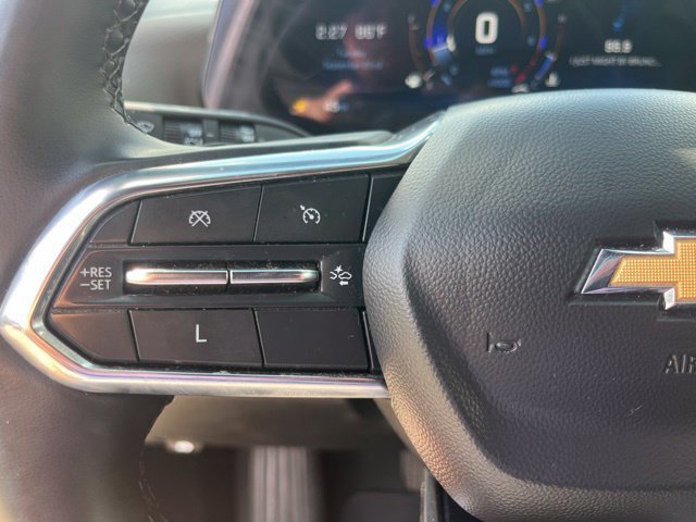 Used 2025 Chevrolet Equinox LT w/ Convenience Package II FWD image 16