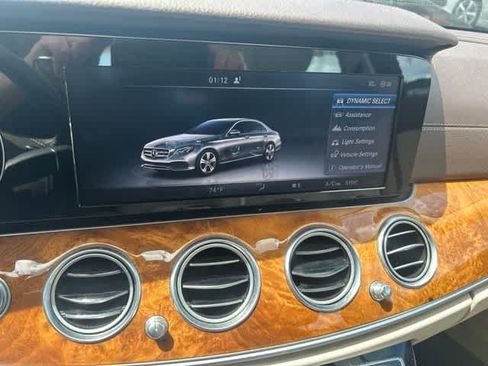 Used 2017 Mercedes-Benz E 300 4MATIC image 14