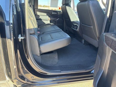 Used 2022 GMC Sierra 2500 Denali w/ Denali Ultimate Package image 17