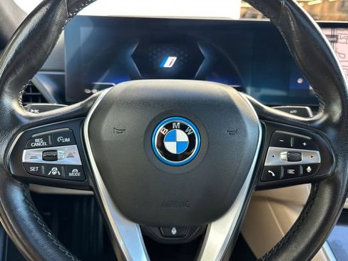 Used 2023 BMW i4 eDrive35 RWD image 26