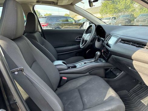 Used 2021 Honda HR-V EX image 24