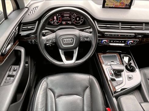 Used 2018 Audi Q7 3.0T Prestige w/ Prestige Package AWD/4WD image 6