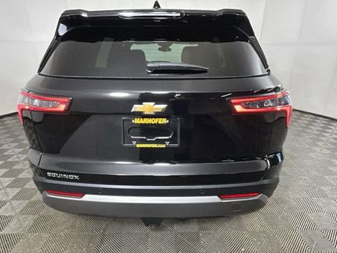 Used 2026 Chevrolet Equinox LT FWD image 4