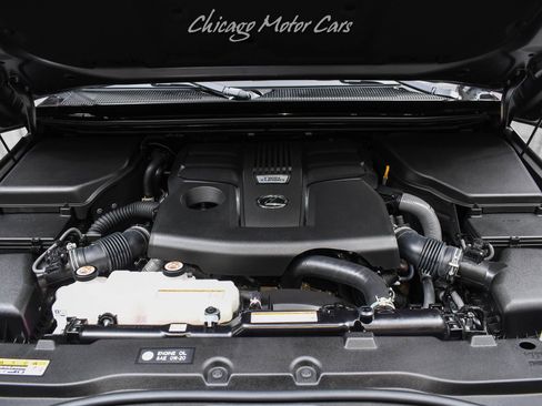 Used 2025 Lexus GX 550 w/ Cold Area Package image 58