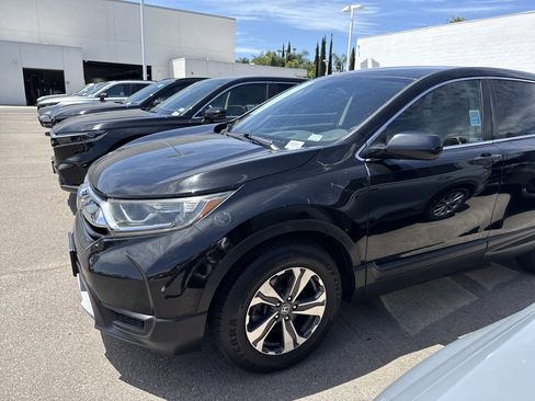 Certified 2018 Honda CR-V LX image 2