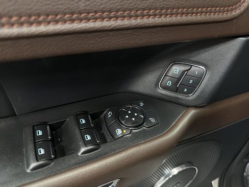 Used 2021 Ford Expedition King Ranch image 19