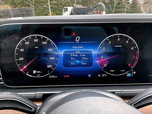 Used 2025 Mercedes-Benz GLE 350 4MATIC image 16