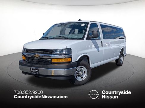 Used 2025 Chevrolet Express 3500 LT w/ LT Preferred Equipment Group image 1