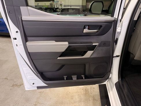 Used 2023 Toyota Tundra Limited image 20