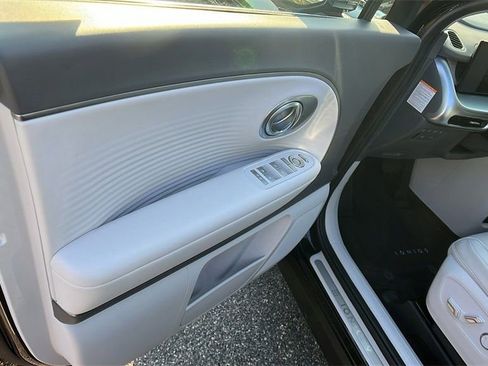 New 2026 Hyundai Ioniq 9 SEL AWD/4WD image 11