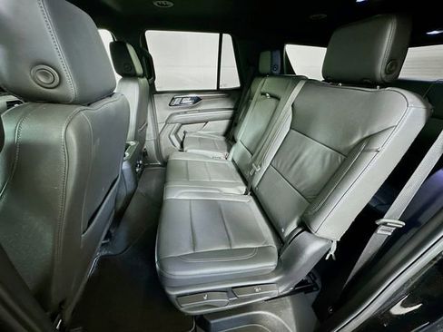 Used 2025 Chevrolet Tahoe LT image 23