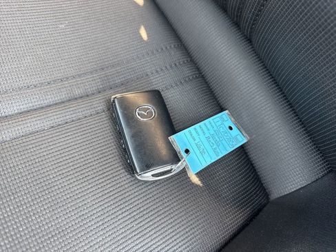 Used 2021 MAZDA MX-5 Miata Sport w/ Appearance Package image 31