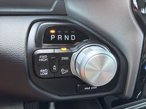 Used 2024 RAM 2500 Rebel AWD/4WD image 27