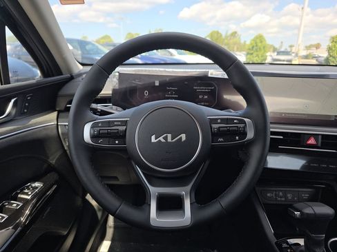 New 2026 Kia K5 EX image 15