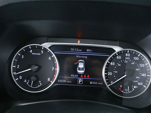 Used 2024 Nissan Sentra SV FWD image 15