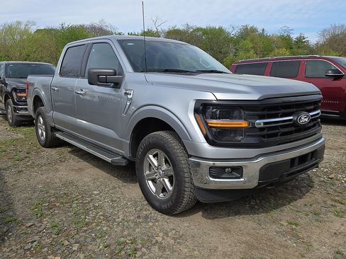 Used 2025 Ford F150 XLT w/ Equipment Group 301A Standard image 3