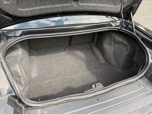 Used 2016 Dodge Challenger SRT Hellcat image 19