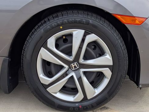 Used 2018 Honda Civic LX image 8