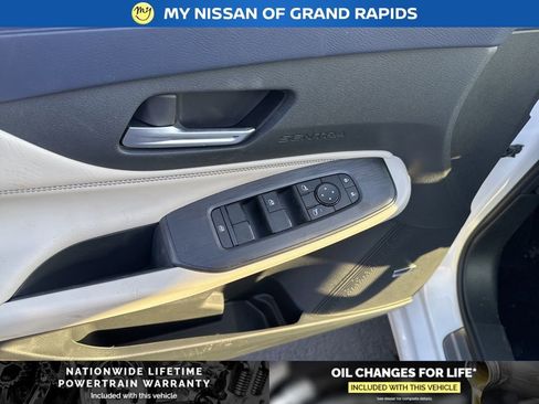 New 2026 Nissan Sentra SL image 8