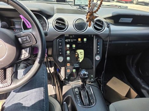 Used 2019 Ford Mustang Coupe w/ Equipment Group 101A image 7