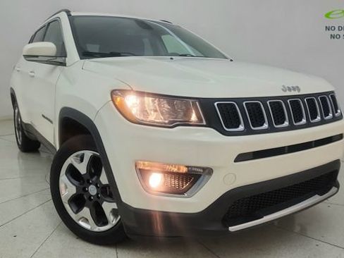 Used 2019 Jeep Compass Limited FWD image 86