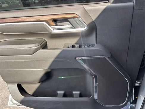 Certified 2025 Chevrolet Silverado 2500 LT w/ Trail Boss Package image 24