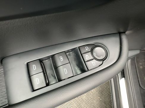 Certified 2025 Buick Enclave Preferred image 12