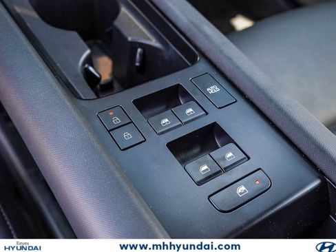 Certified 2024 Hyundai Ioniq 6 SEL RWD image 22
