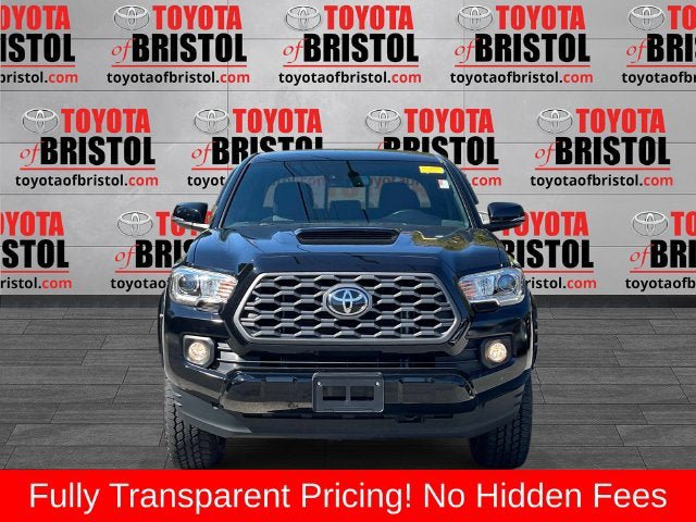 Used 2021 Toyota Tacoma TRD Sport w/ Technology Package AWD/4WD image 9