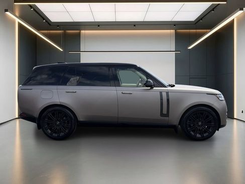 Used 2023 Land Rover Range Rover Long Wheelbase SE AWD/4WD image 7