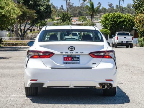 Used 2024 Toyota Camry SE FWD image 8