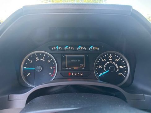 Used 2019 Ford F150 XLT w/ Equipment Group 302A Luxury AWD/4WD image 15