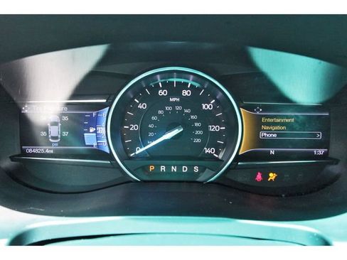 Used 2017 Ford Explorer Limited w/ Equipment Group 301A FWD image 15