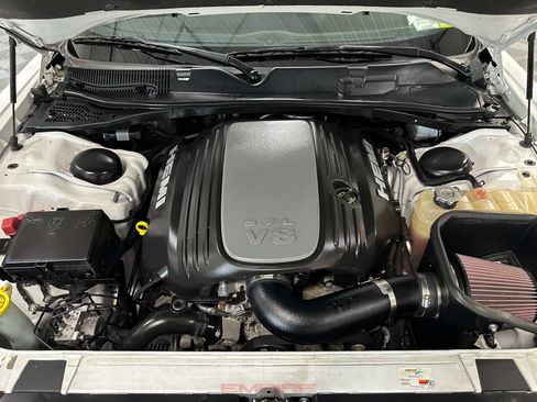 Used 2016 Dodge Challenger R/T RWD image 45